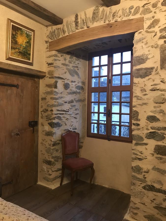 Portail Haut Bed and Breakfast Previnquieres Eksteriør billede