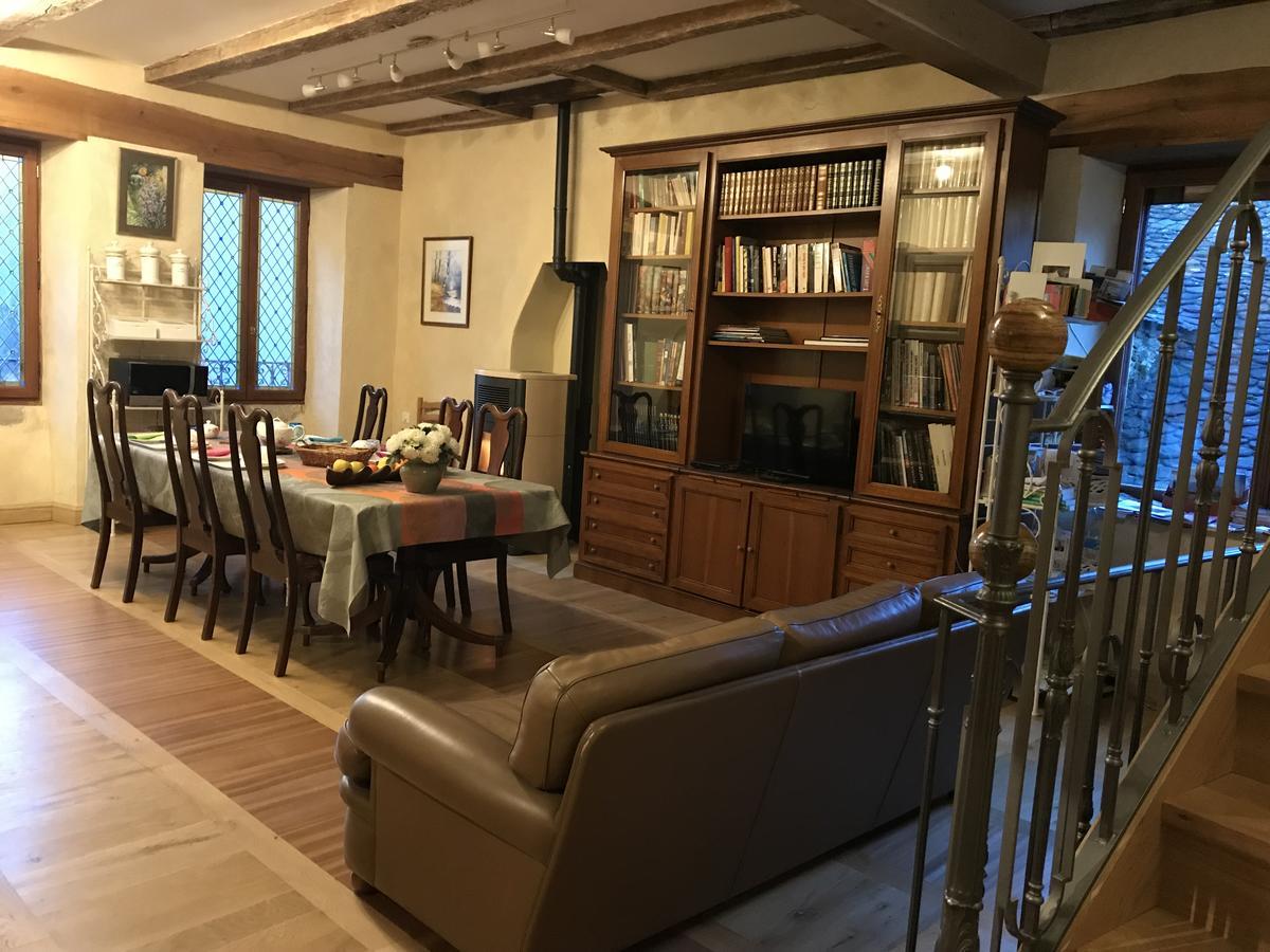 Portail Haut Bed and Breakfast Previnquieres Eksteriør billede